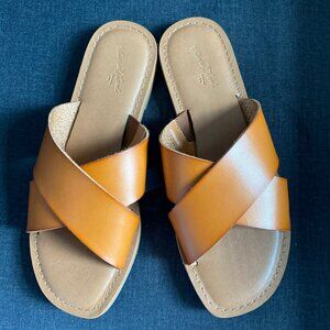 Universal Thread Sandals Slippers Flat Vegan Leather Brown Size 7 Brand New